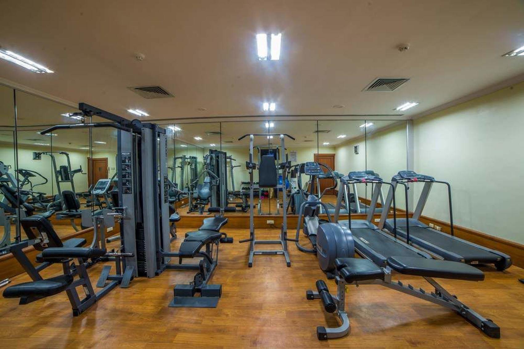 Raj Park Hotel Madras Buitenkant foto